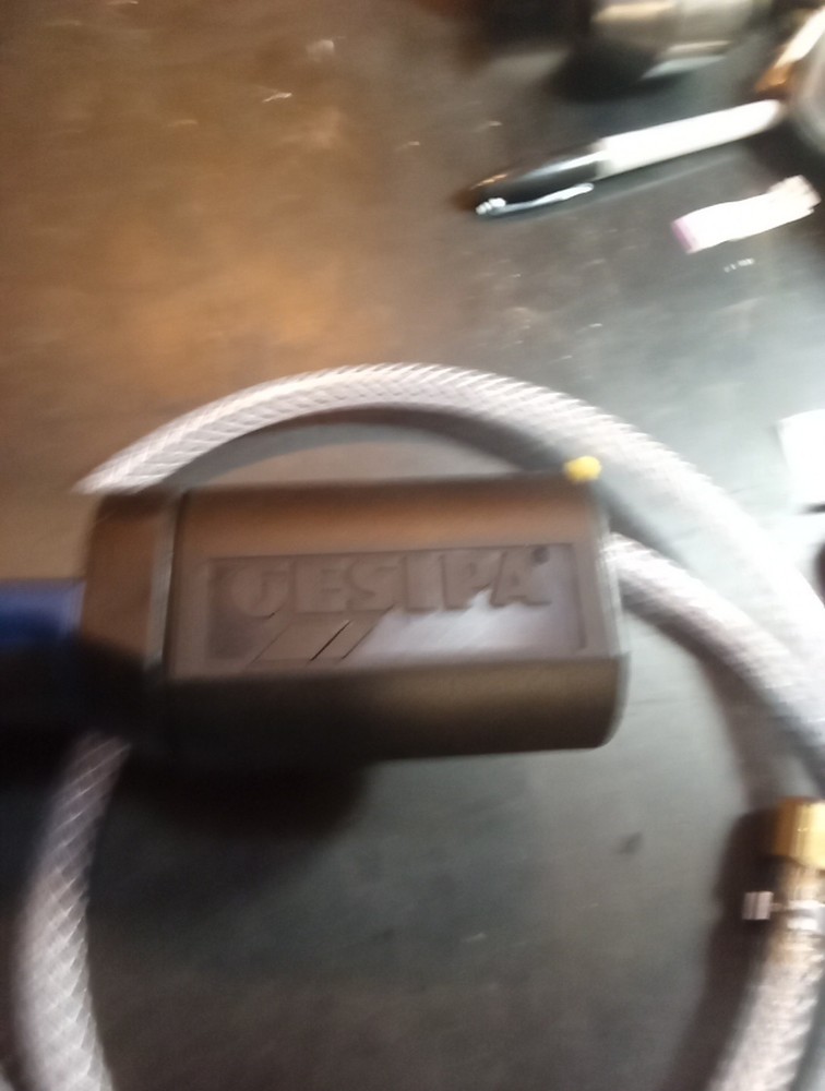 Gesipa Taurus Rivet Gun. Pneumatic Hydraulic