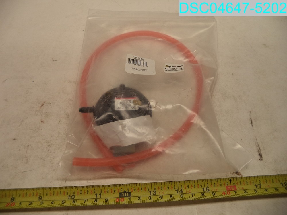 AO Smith 100111056 Switch Blower Prover 020363156381