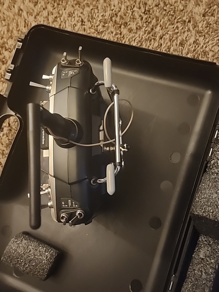 Futaba T9CAP PCM1024 Computerized Airplane System 2.4GHz