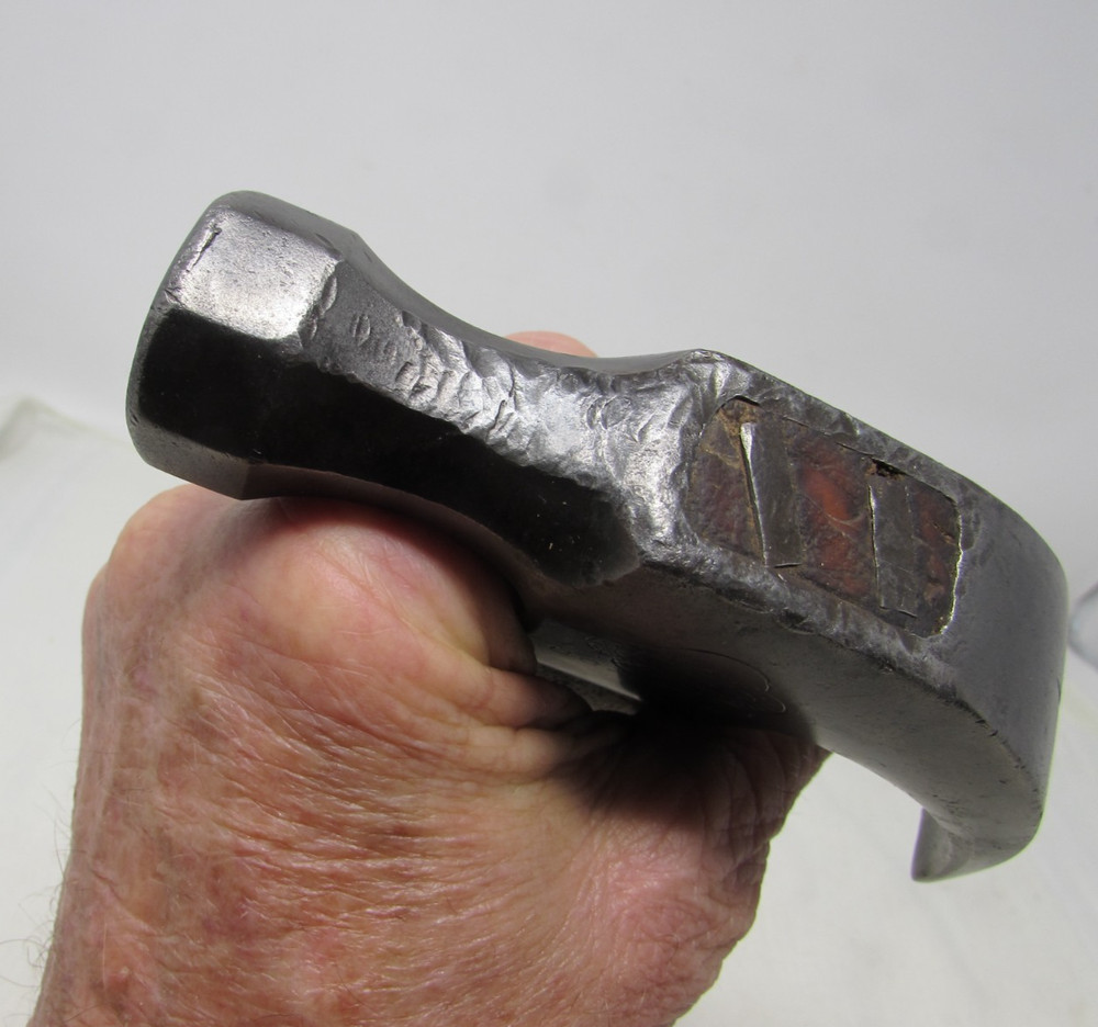 Blue Grass BG47-16 Curved Claw Hammer Original Handle