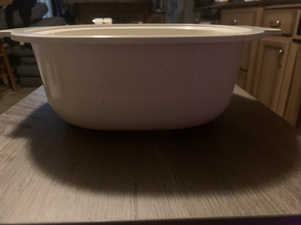 Vintage Rubbermaid Microwave Cookware Steamer/Colander