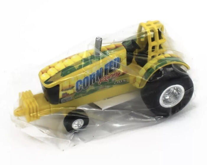 ERTL 1:64 PULLER Yellow CORN FED RACING Pro Stock Pulling Tractor NEW!