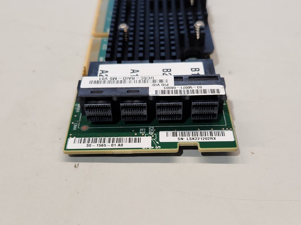Cisco UCSC-RAID-M5 V01 30-1565-01 12GB/S SAS Modular RAID Controller