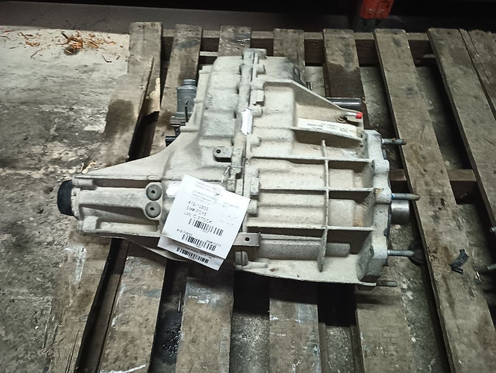 Transfer Case from 2021 GMC Canyon 3.6L 12463336