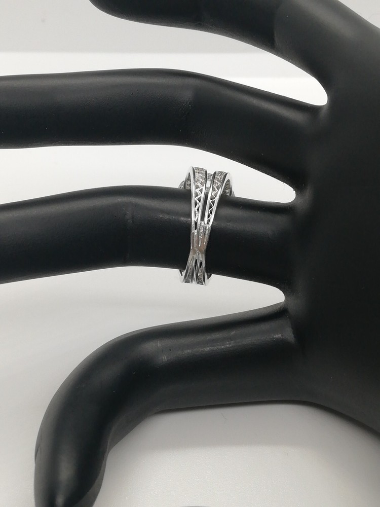 . 970 Solid Silver Women's Ring Size 7 Filigree New.