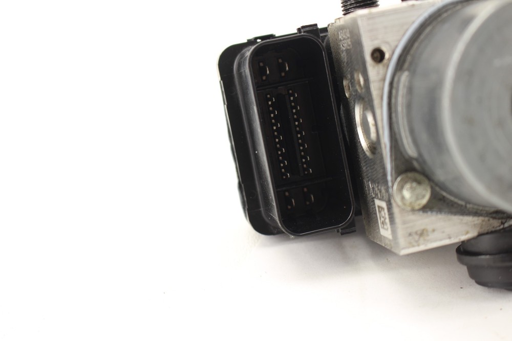 2013 DUCATI HYPERSTRADA OEM ABS PUMP UNIT MODULE