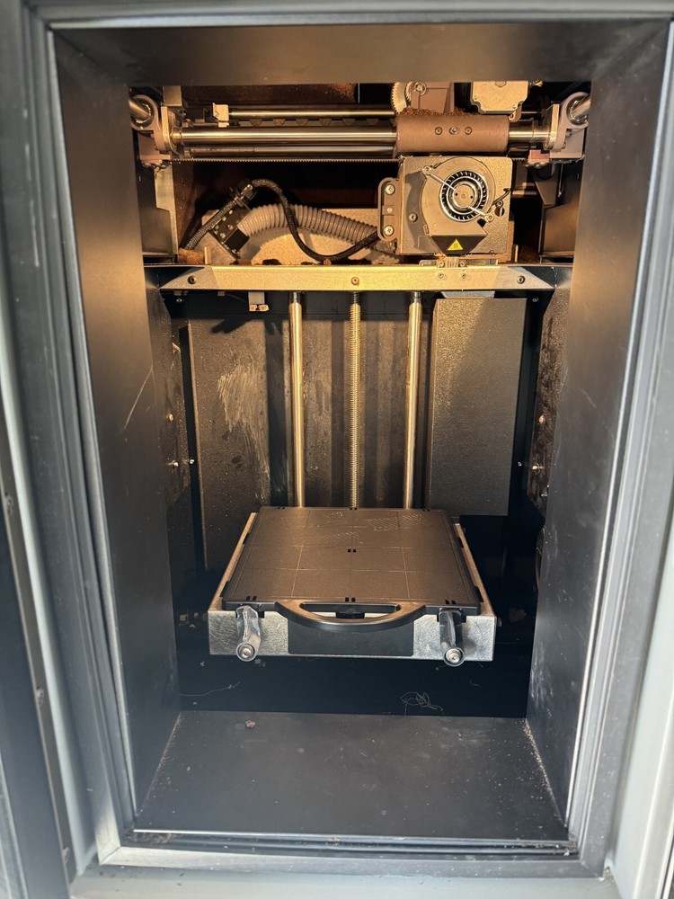 Stratasys Dimension SST 768 3D Printer