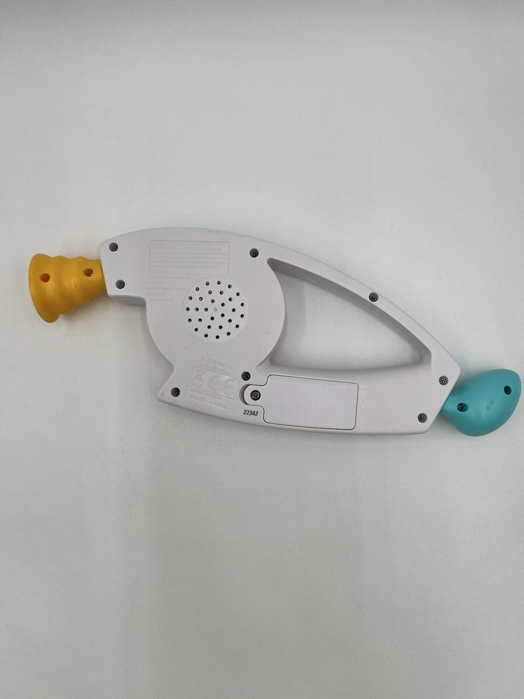 Bop it! 2018 Hasbro Handheld Electronic Party Reflex Game White & Orange