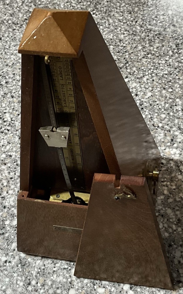 Metronome - Seth Thomas