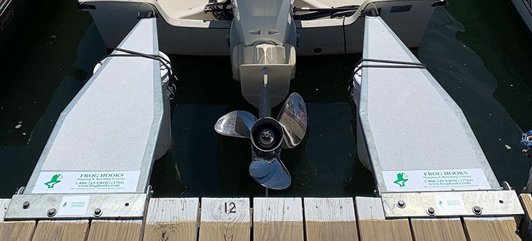 Frog Hooks Pair Boat 51" Platform Mooring Docking System Non-Adjustable