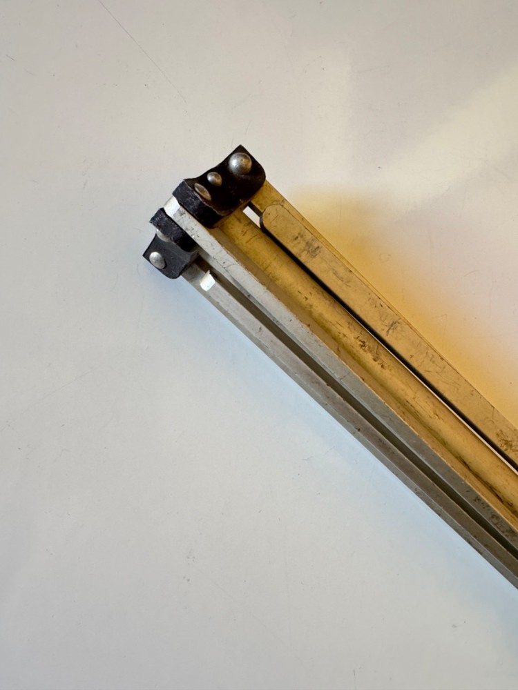 PIC Studio Photography Light Stand Compact Foldable to 31"