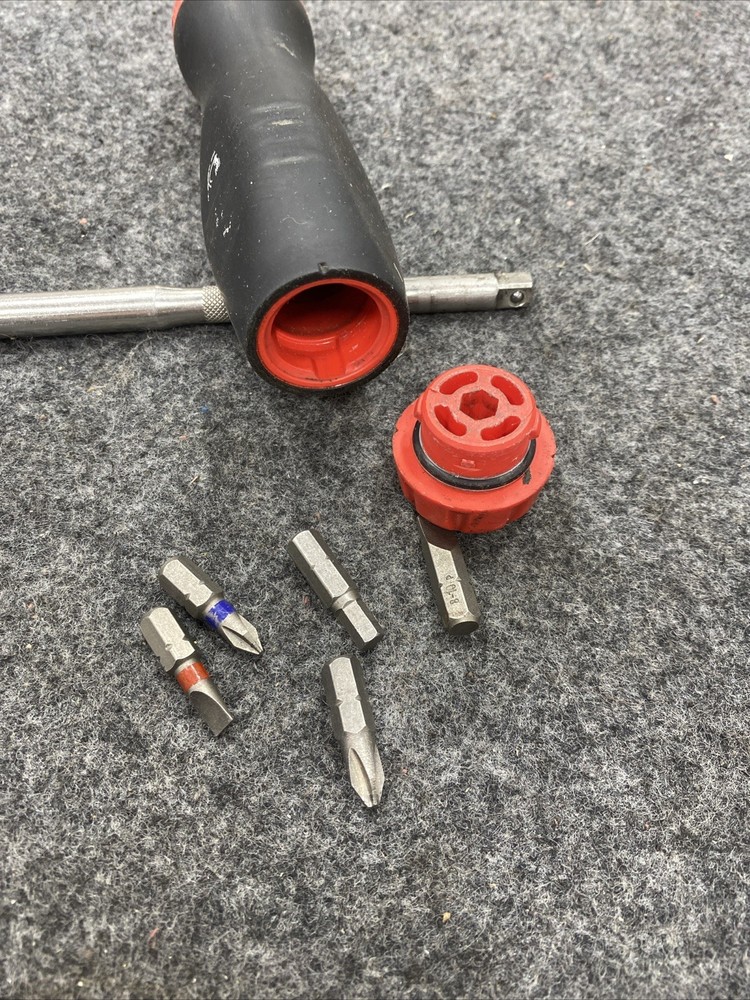 Snap On Tools Ratcheting Screwdriver 1/4" Socket Driver Interchangeable Bit Red