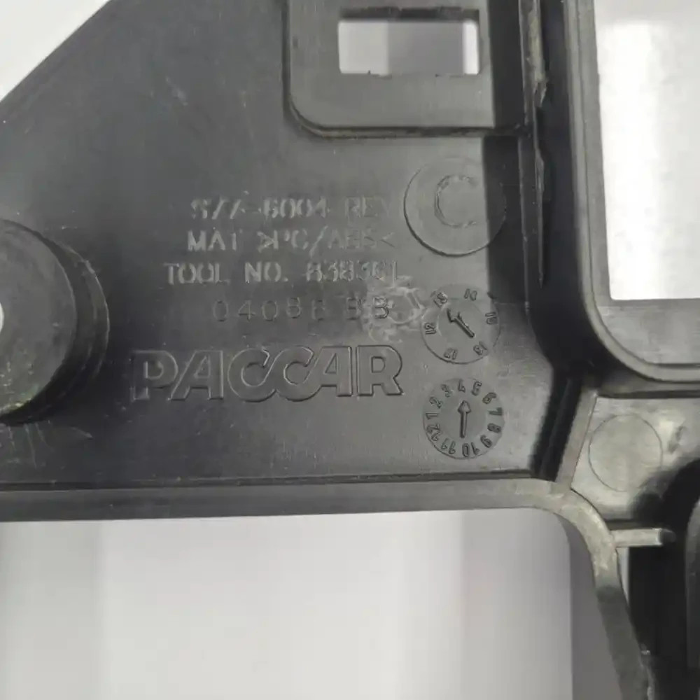 2016 Peterbilt 579 Dash Panel- S77-6004