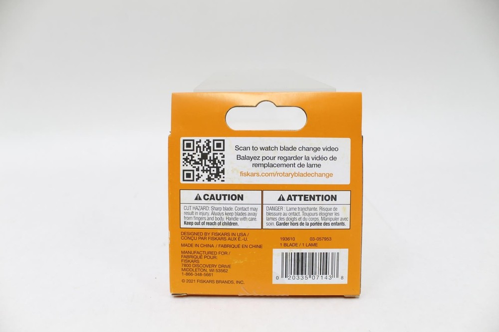 Fiskars 45mm Rotary Cutter Replacement Blades, Perforated Cuts & Multiple Layers