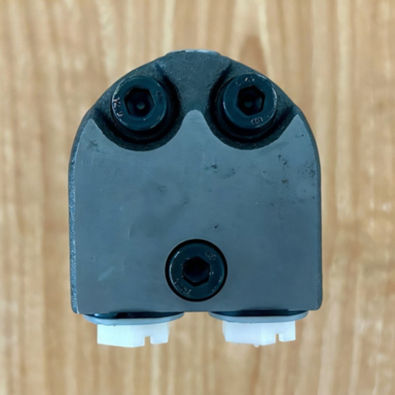 DANFOSS OMM50 151G0013 Hydraulic Motor Brand NEW