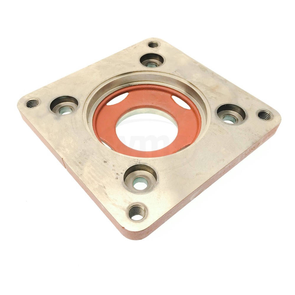 John Deere 40281398 Adaptor