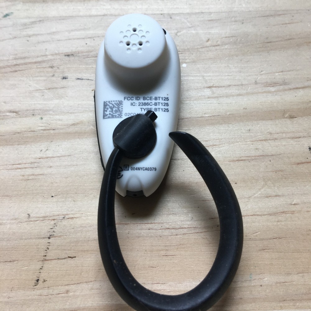 Jabra BT125 Wireless Bluetooth Ear-hook Phone Headset No charging cable