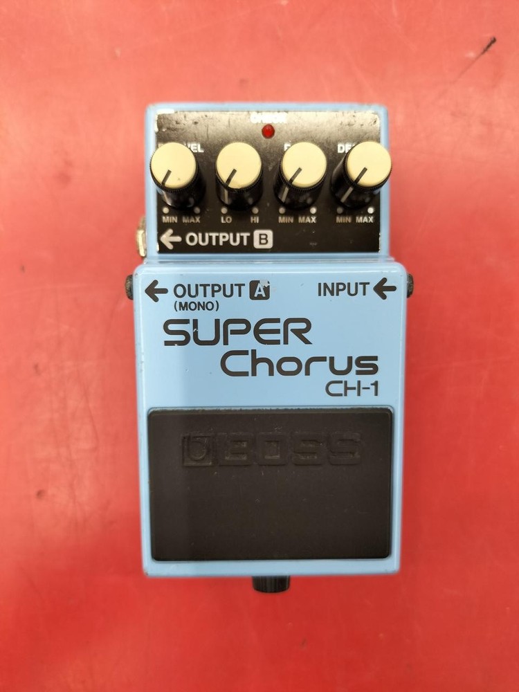 BOSS CH-1 Super Chorus Guitar Effects Pedal