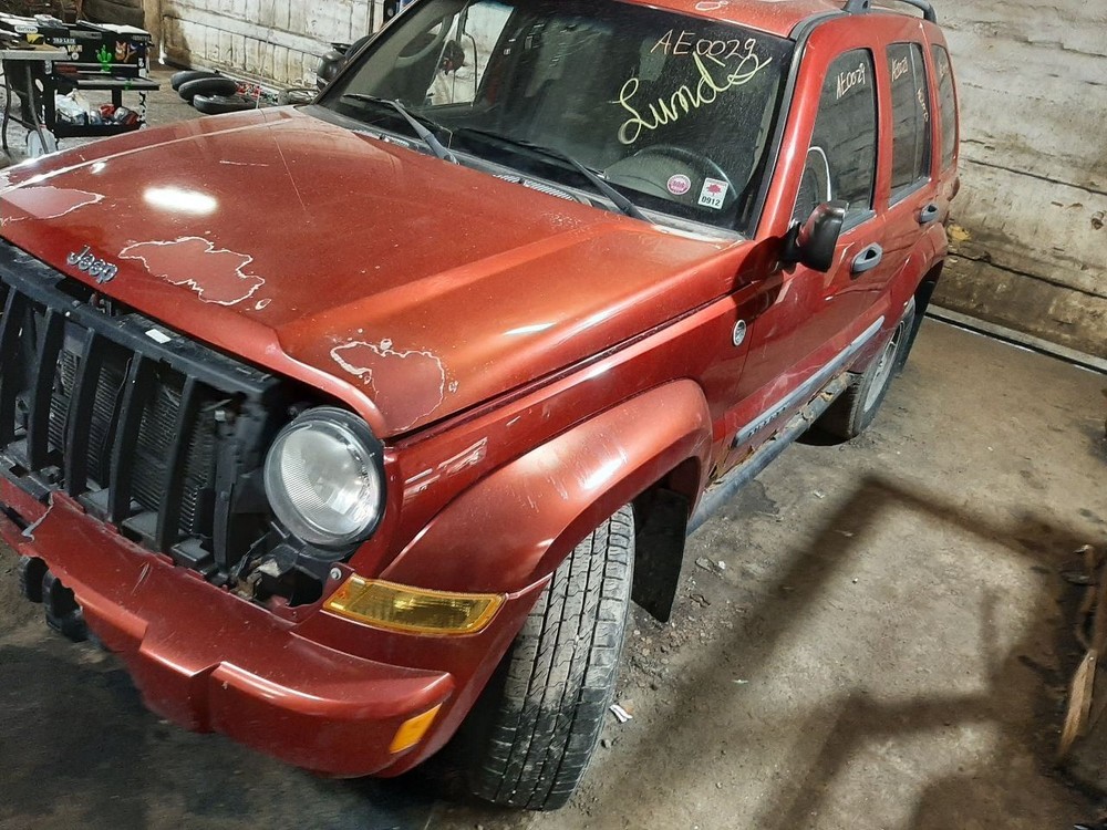 LIBERTY 2005 High Mounted Stop Light 1083490