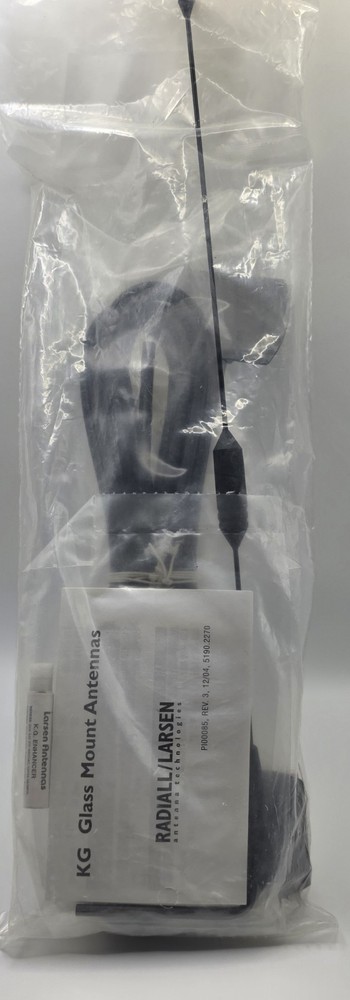 Larsen KG3E825UDMPL Antenna with mount
