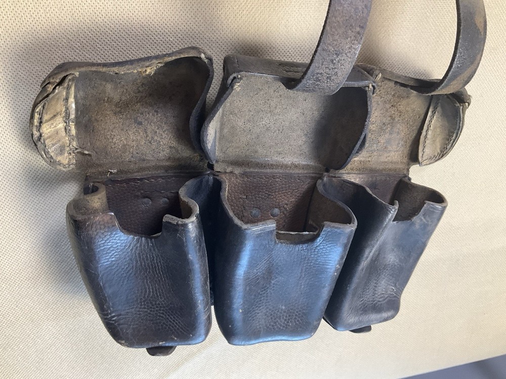 Original WWI Schneider 1916 Ammo Pouch