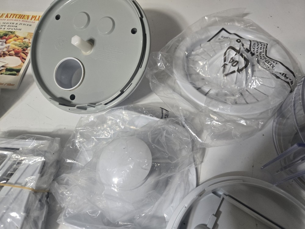 Kitchen Miracle Plus Chopper Slicer Juicer