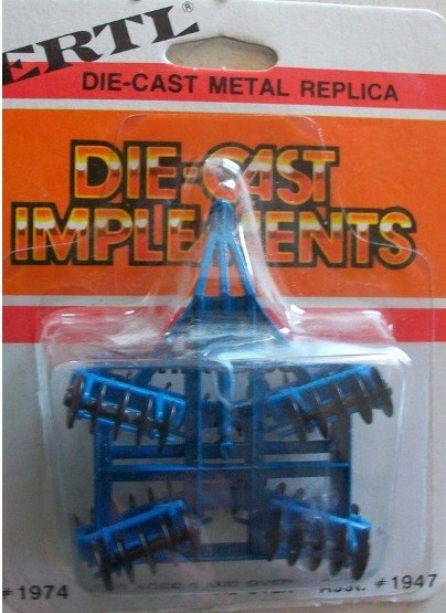 Ertl 1974 1:64 Blue Wing Disc