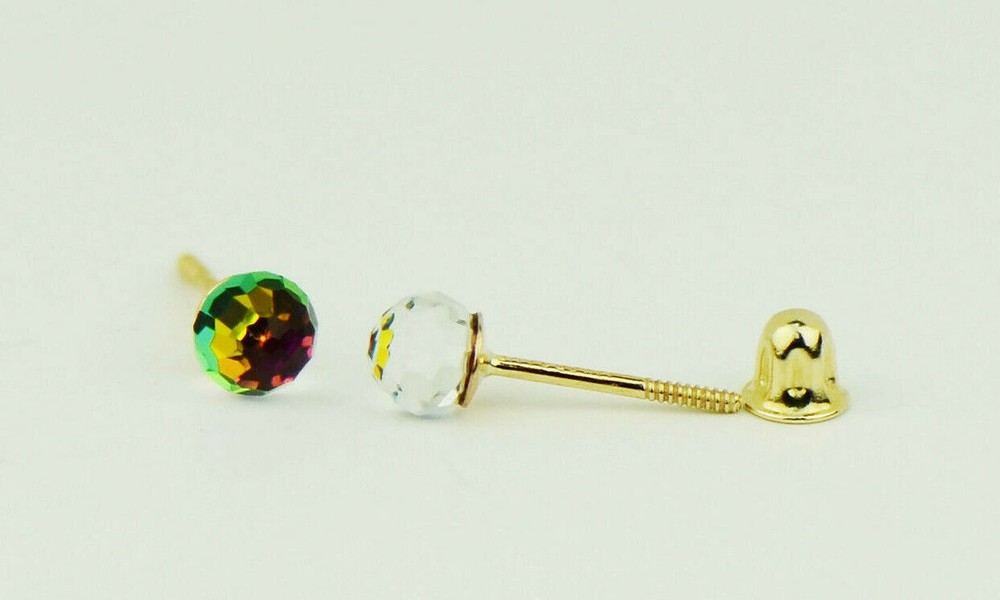 14k Yellow Gold Round Tornasol Stud Earrings