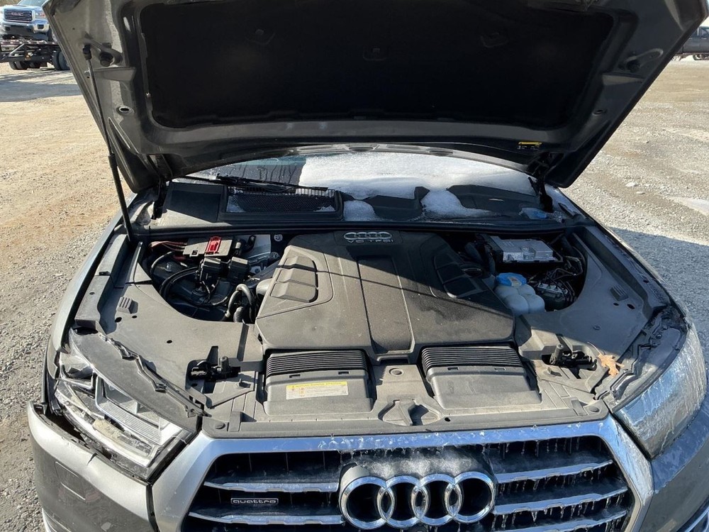 Fuse Box Engine Fits 17-24 AUDI Q7 4939768