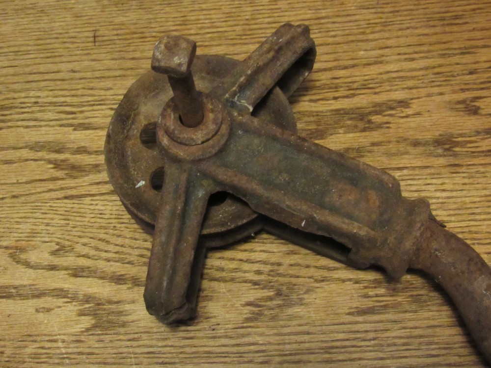 Vintage & Rusty Hook & Pulley