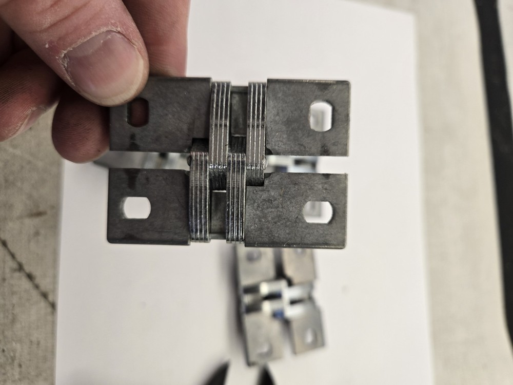 SOSS #106 & #2 Hinge Lot