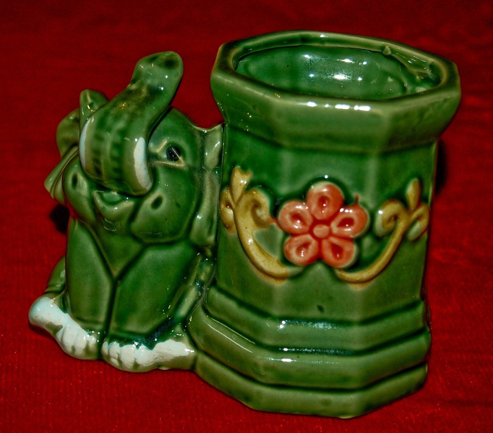 VINTAGE PLANTER Lucky Elephant Adorable Ceramic!