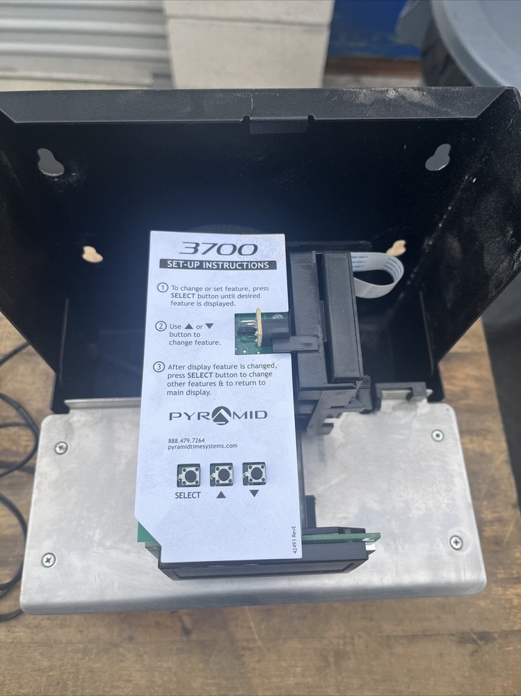 Pyramid Time Systems Model 3700 Heavy-Duty Time Clock