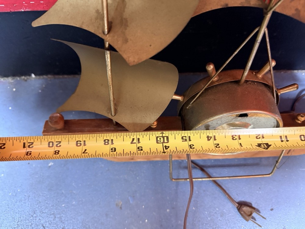 United Vintage Ship Clock