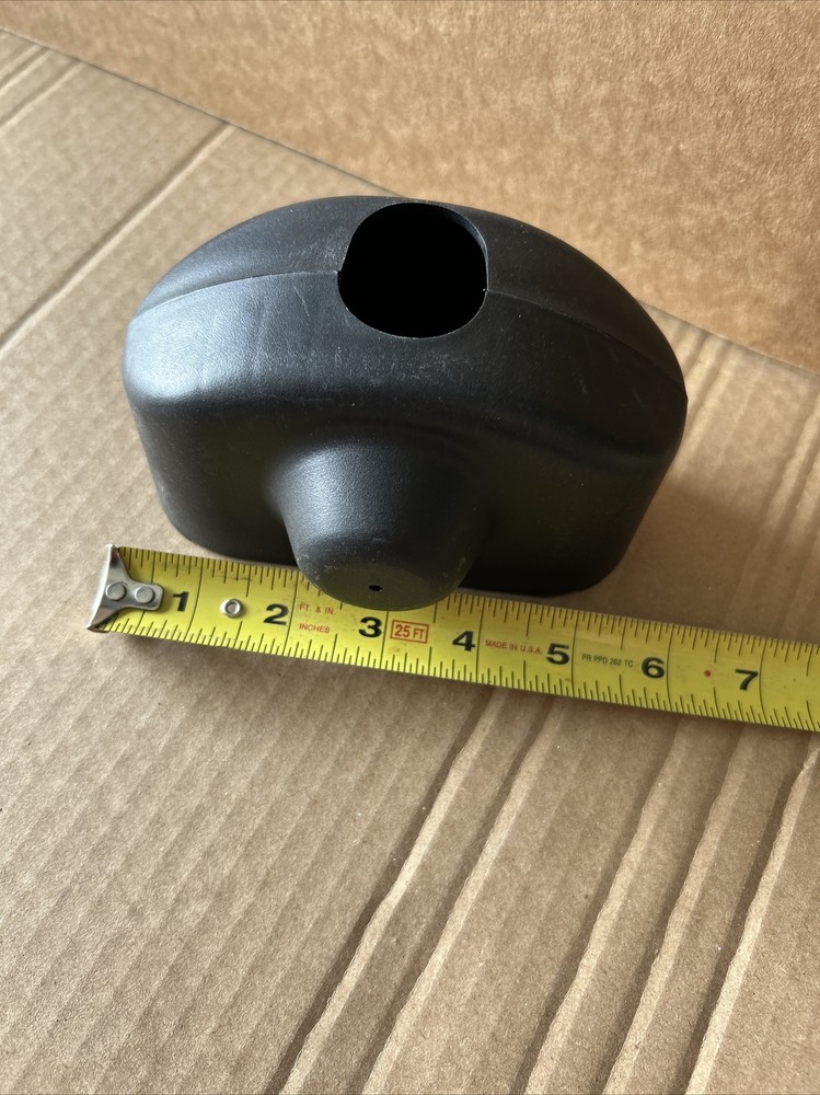 Mack Mirror Bracket Cover 23979653/84708427