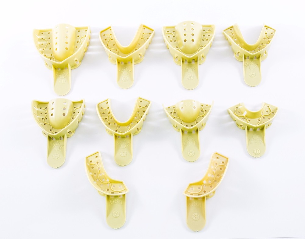 30Pc Dental Plastic Disposable Impression Trays Perforated Autoclavable Assorted
