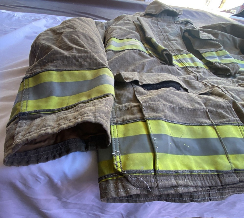 Globe Firefighter Turnout Coat Jacket Lined Tan Size 48x32 Halloween?