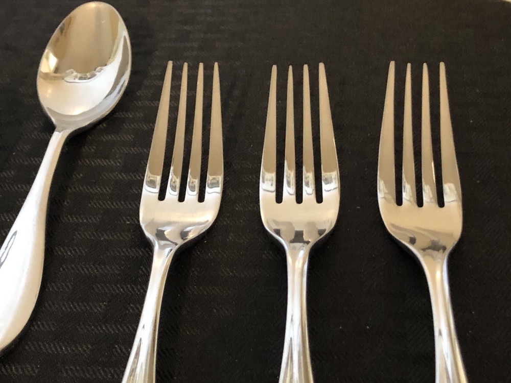 Hampton ARGENT EQUILIBRIUM Curved Line Glossy 13 Pieces