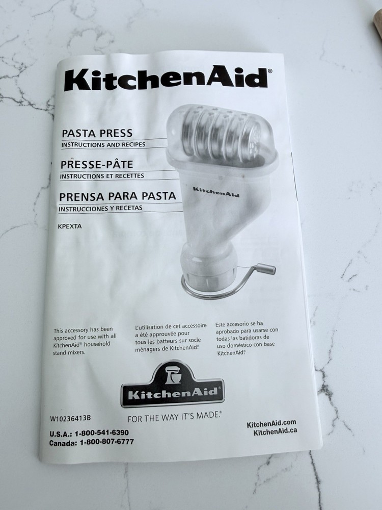 KitchenAid Gourmet Pasta Press Extruder With Attachments 6 Discs KPEXTA