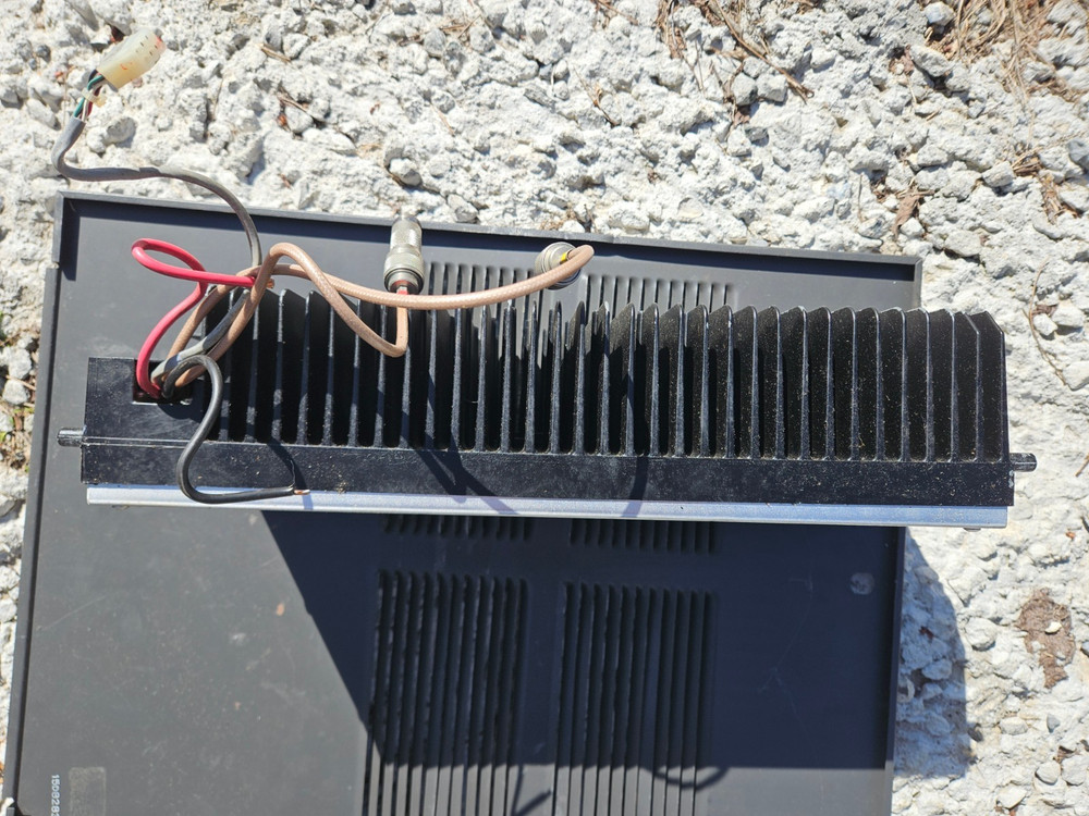 Motorola TTE1472A UHF REPEATER AMPLIPHIER for MSF5000