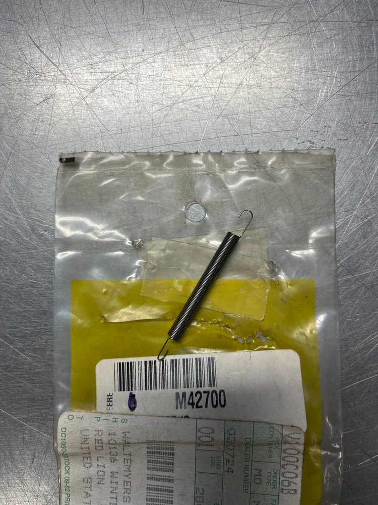 M42700   Genuine OEM  John Deere    SPRING