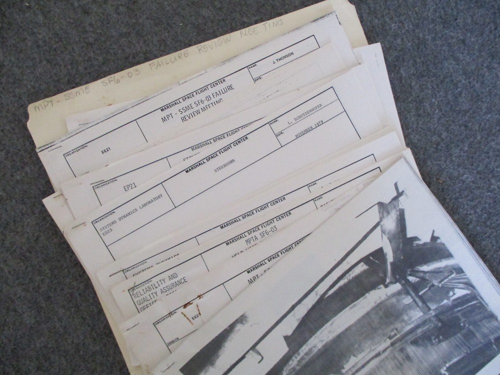 EARLY NASA SPACE SHUTTLE DEVELOPMENT REPORTS/PHOTOS/PRESENTATIONS RS25 DESIGNER