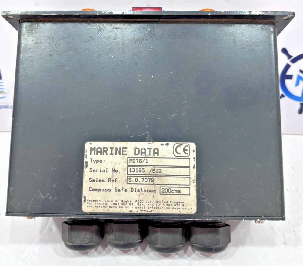 MARINE DATA COMPASS SAFE DISTANCE 200CMS TYPE : MD76/1 SERIAL 13185 /E12