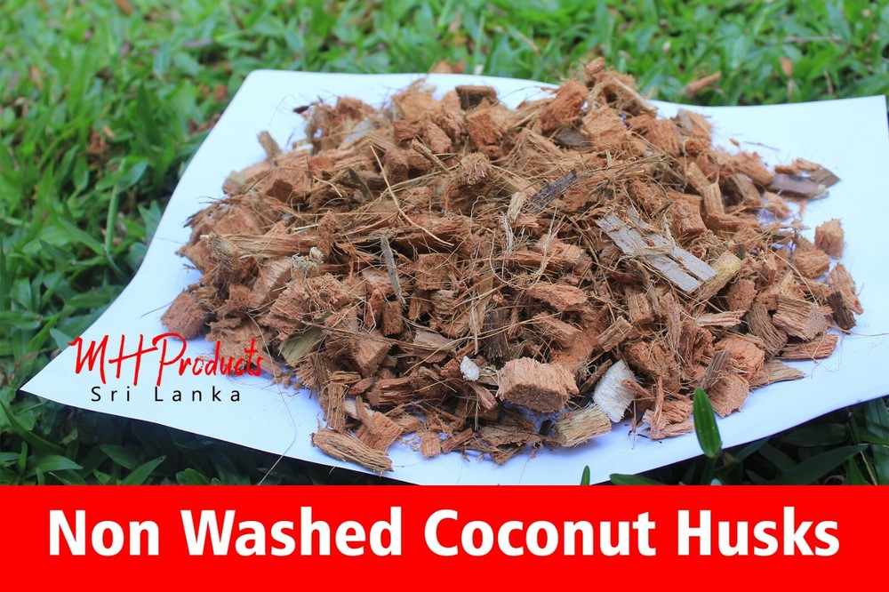 Natural Chopped Pre Washed/Non Washed Coconut Husk Chips  Pack
