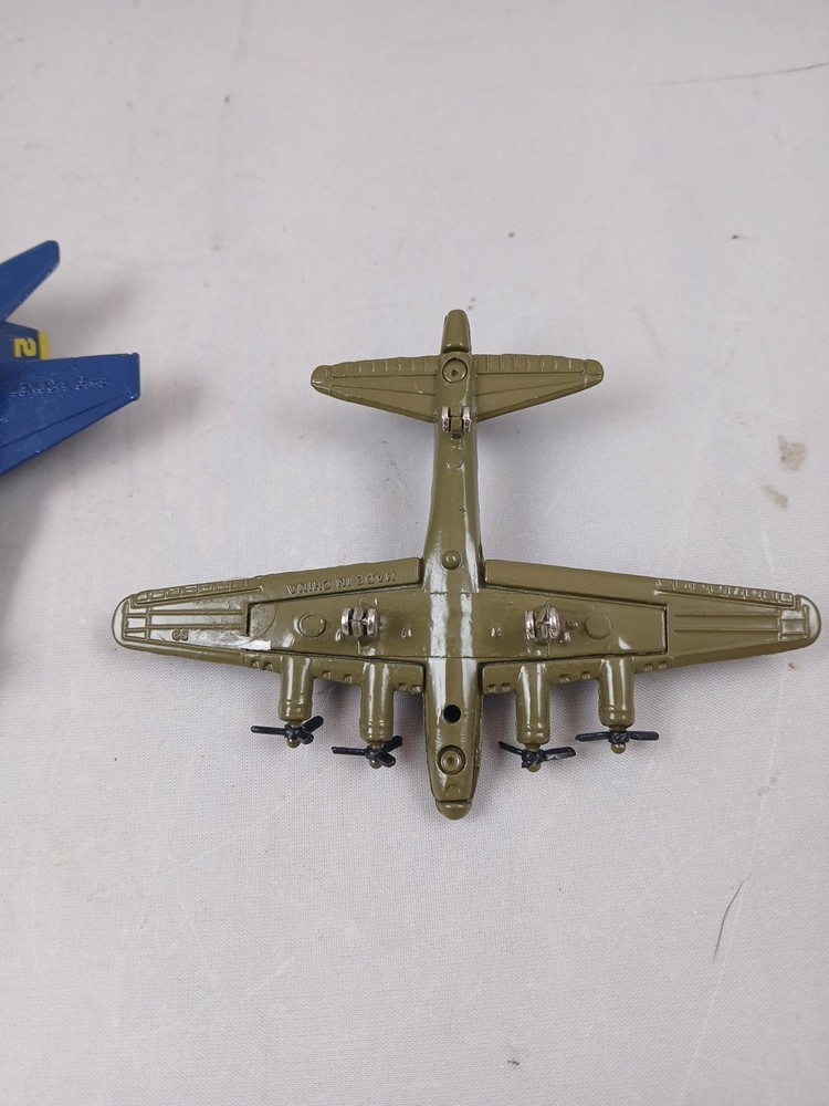 Lot 3 Die Cast Jet Airplane