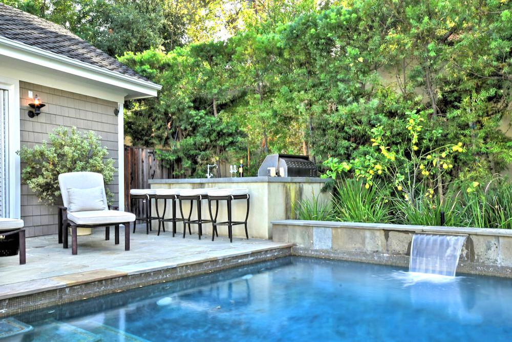 * Cape Cod Style Pool House / Cabana / Accessory Building - Full 24"x36" Plans *