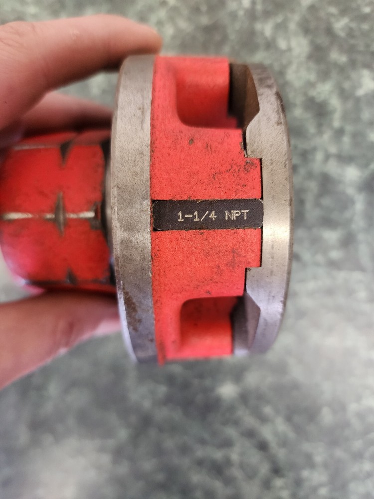 Ridgid Model 11R 1-1/4-Inch Threader Die Head
