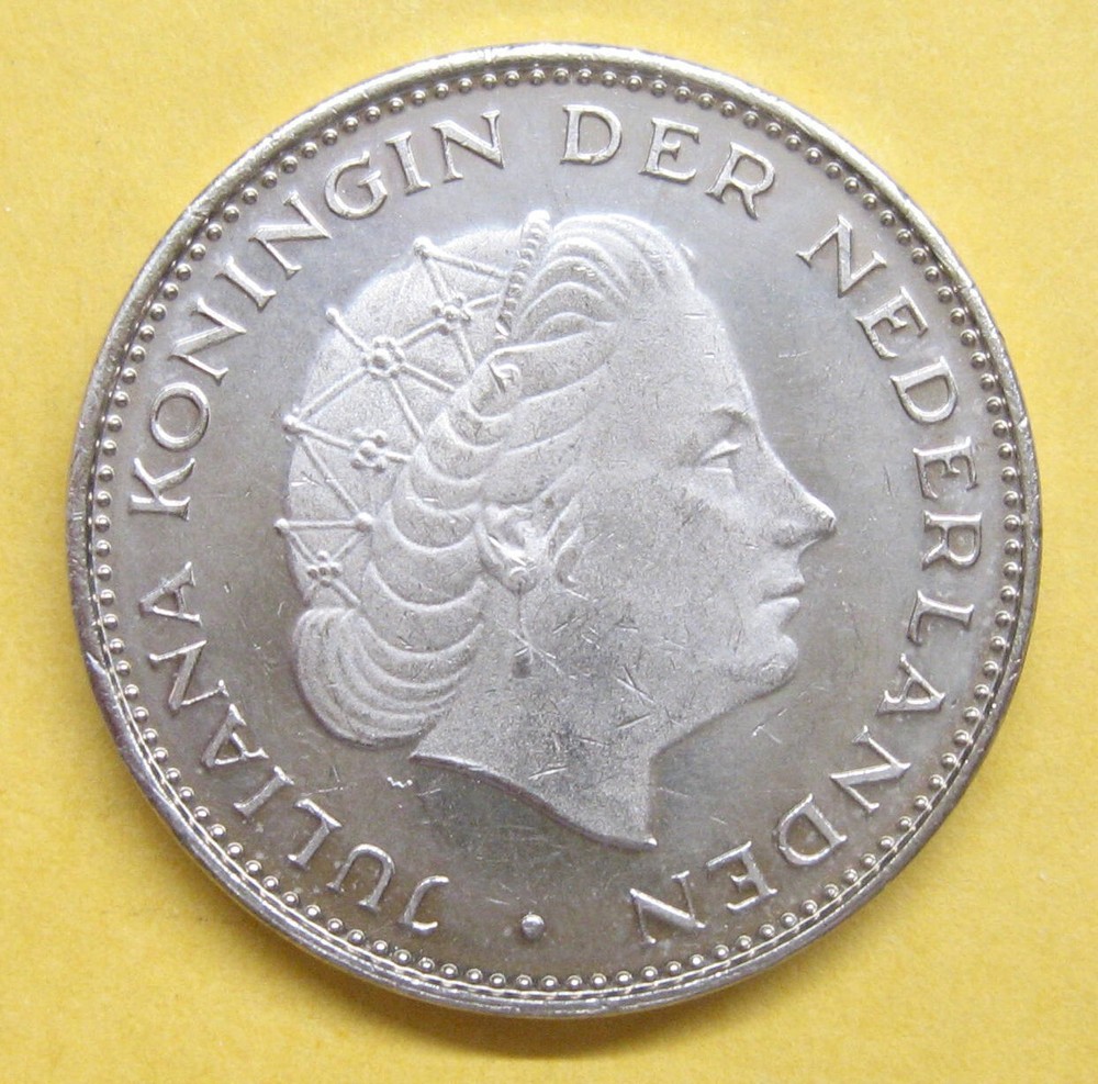 1970 Netherlands 2 1/2 Gulden Take a Look