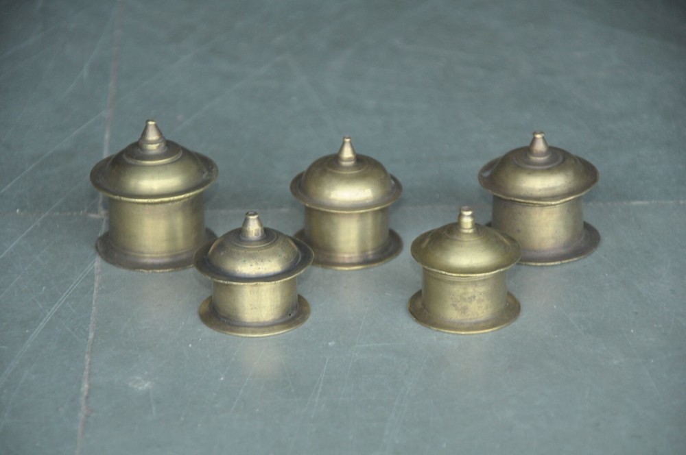 5 Pc Vintage Brass Handcrafted Fine Quality Different Pill/Powder Boxes