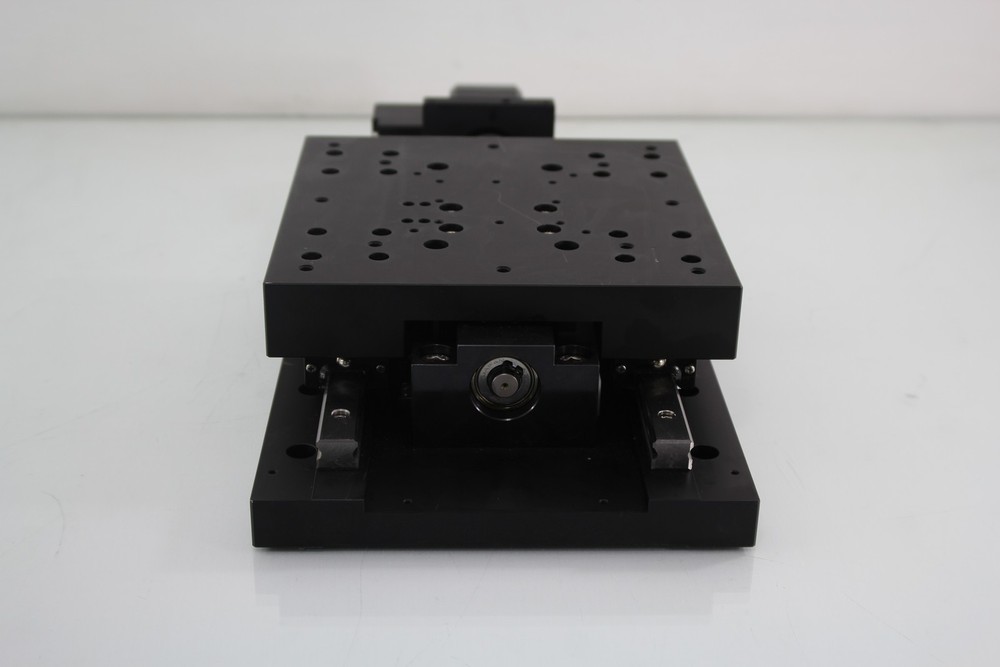 Suruga Seiki KXS18100-N5-JA Linear Stage